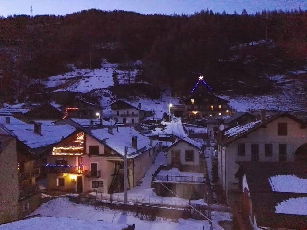 Casa Del Re Lägenhet Pragelato Exteriör bild